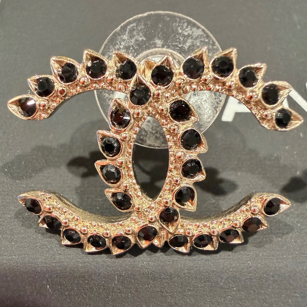 Chanel earrings - Picture 2 of 5